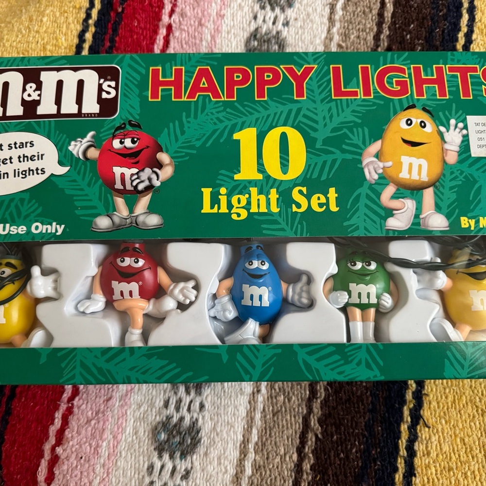 Vintage 1993 Brand New 10 Light Set M&M’s Happy Light